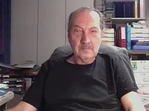 Snapshot of HMStraps01 chatting on January 2025 05:26:02 PM HMStraps01 online show from January 2025 05:26:02 PM