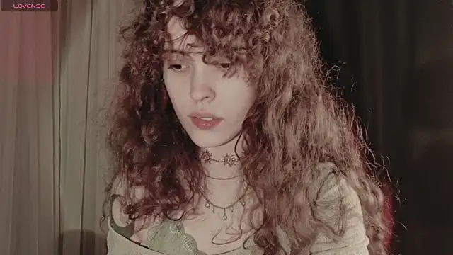 Snapshot of Dizer_clopy chatting on February 2026 08:48:02 PM Dizer clopy online show from February 2026 08:48:02 PM