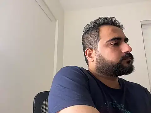 Snapshot of indian_thonger chatting on December 2025 06:54:02 AM indian thonger online show from December 2025 06:54:02 AM
