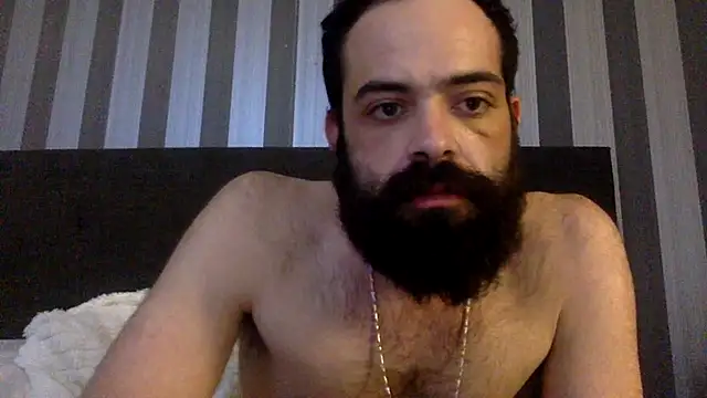 guccititi online show from September 2025 10:38:02 AM