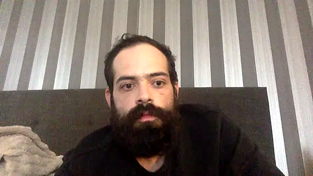 guccititi online show from September 2025 09:30:01 PM