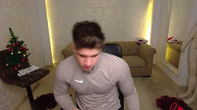 MaxKaiden online show from December 2025 05:57:01 AM