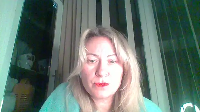 Snapshot of Mary888x chatting on February 2025 10:03:01 PM Mary888x online show from February 2025 10:03:01 PM