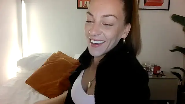 Edenfox- online show from March 2026 12:58:02 AM