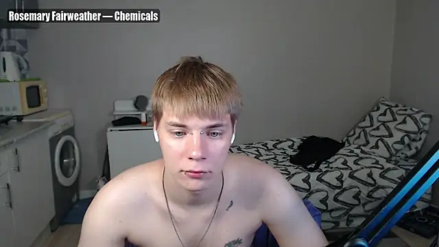 Snapshot of yourlildemon chatting on July 2026 06:15:02 PM yourlildemon online show from July 2026 06:15:02 PM