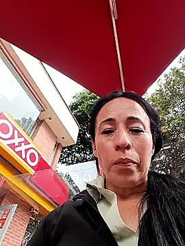 Coeur de luxure online show from January 2026 01:48:01 PM