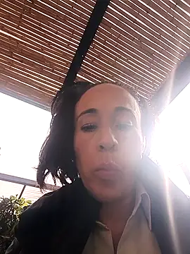 Coeur de luxure online show from April 2026 01:25:02 PM