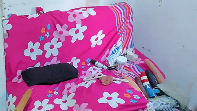 Snapshot of afroditacute15 chatting on January 2026 07:23:01 PM afroditacute15 online show from January 2026 07:23:01 PM