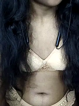 PreetyKitten online show from April 2026 05:51:01 PM