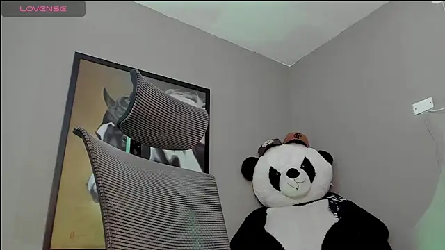 Snapshot of mattiwsmorris_ chatting on September 2025 03:34:01 PM mattiwsmorris online show from September 2025 03:34:01 PM