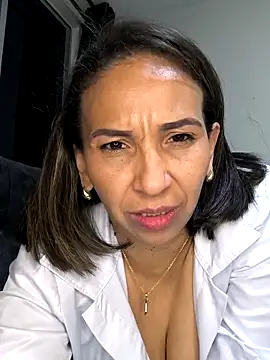 Snapshot of Mrsvictoriaaa chatting on February 2025 01:13:02 AM Mrsvictoriaaa online show from February 2025 01:13:02 AM