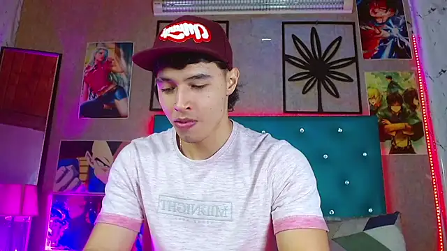 LiamAndrewzz online show from March 2026 03:36:01 AM