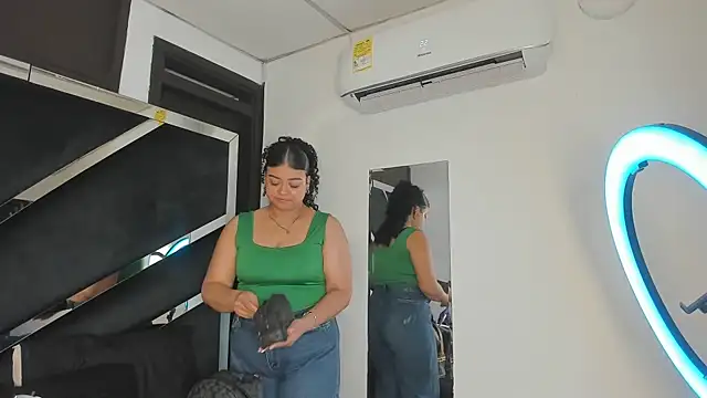 Rubyxht online show from October 2025 12:34:02 PM