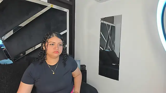 Rubyxht online show from October 2025 12:47:01 PM