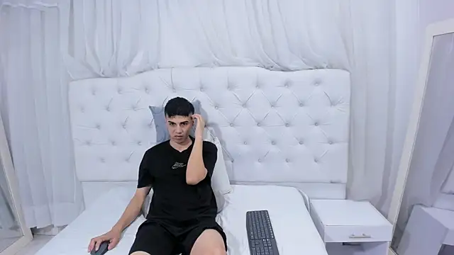 frank jhonsson online show from January 2026 07:11:01 PM