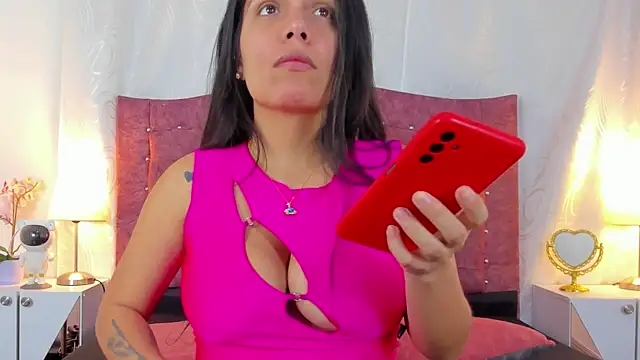 ValentinaGuerra online show from October 2025 02:07:01 AM