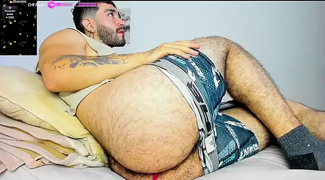 Snapshot of jeyco_santino chatting on March 2025 05:17:02 AM jeyco santino online show from March 2025 05:17:02 AM