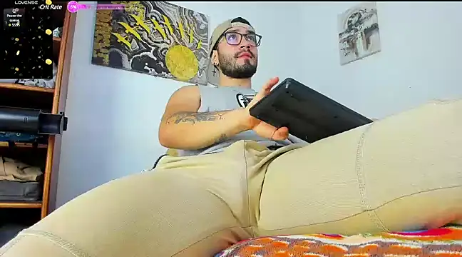 Snapshot of jeyco_santino chatting on March 2025 01:01:02 PM jeyco santino online show from March 2025 01:01:02 PM