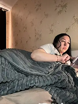 Naughtbaby 2025 online show from February 2026 01:45:02 PM