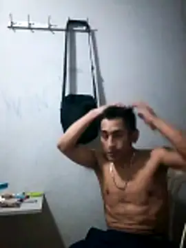 LeonRoots online show from June 2026 07:38:01 AM
