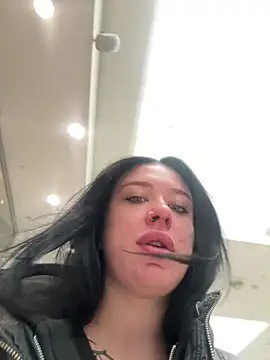 AlishaPrettyBlade online show from April 2026 05:43:01 AM