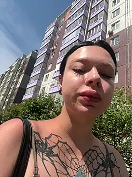 AlishaPrettyBlade online show from June 2026 04:02:02 AM
