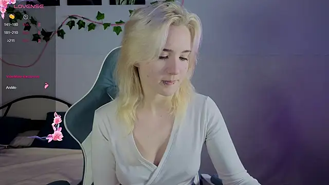 Nasy online show from October 2025 04:50:01 PM