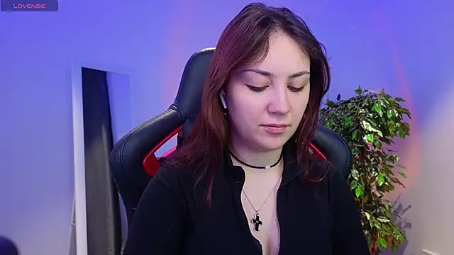 AshleySkott  online show from December 2025 09:05:01 AM