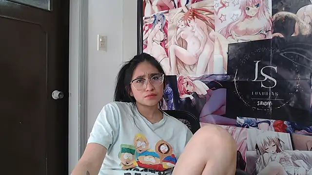 Arielle lov online show from March 2025 05:50:02 PM