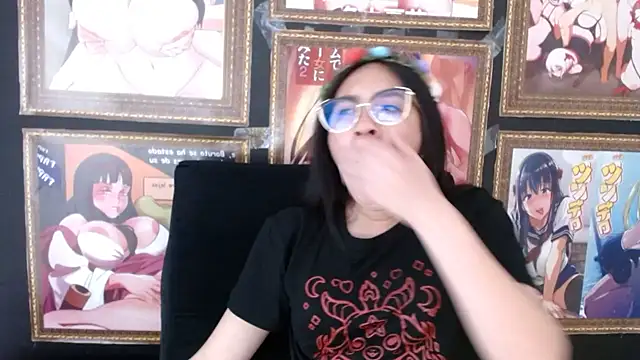 Arielle lov online show from March 2025 05:49:02 PM