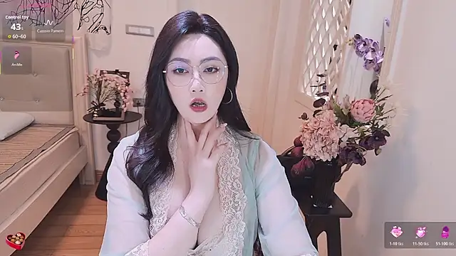 Tingdie online show from October 2025 06:30:01 PM