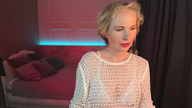 Sandra Kind online show from March 2025 05:59:02 AM