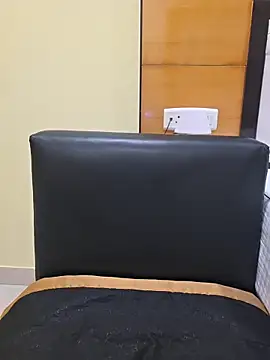 RealcoupleP online show from October 2025 12:38:02 PM