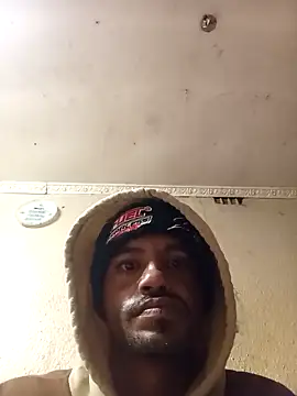 Quint3n online show from March 2026 07:53:02 PM