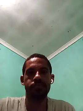 Quint3n online show from March 2026 06:56:02 PM