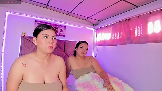 Cristal Smith20 online show from December 2025 12:47:02 PM