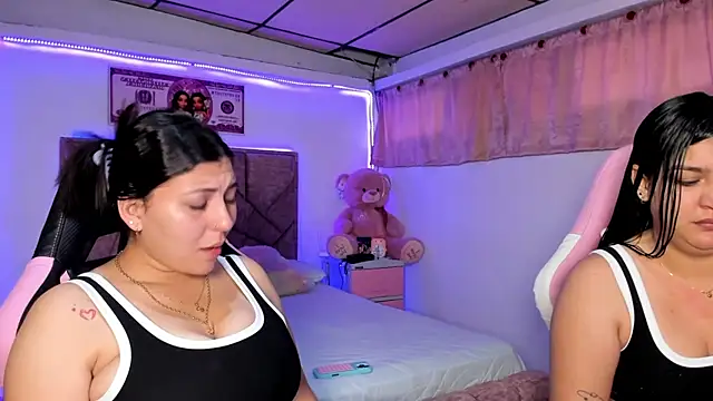 Cristal Smith20 online show from June 2026 12:03:02 PM
