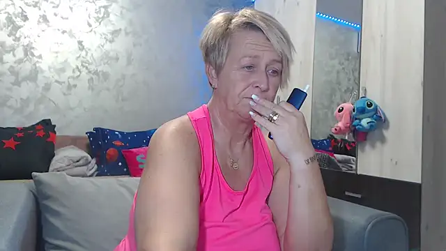 RosesandLillies online show from March 2026 05:50:02 PM