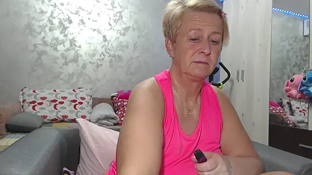 RosesandLillies online show from April 2026 05:18:01 PM