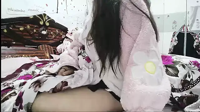 hebe-02 online show from October 2025 02:18:02 PM