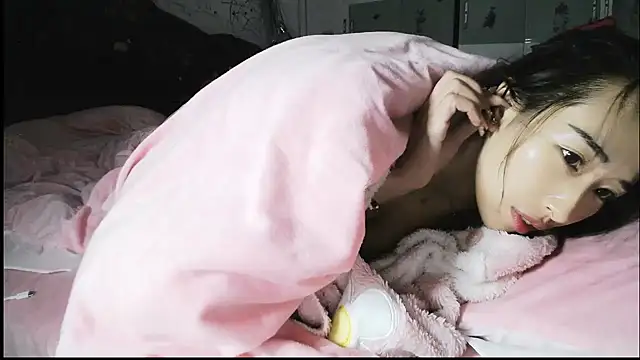 hebe-02 online show from November 2025 03:00:01 PM