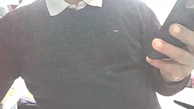 Snapshot of francoisM45 chatting on February 2025 08:06:01 AM francoisM45 online show from February 2025 08:06:01 AM