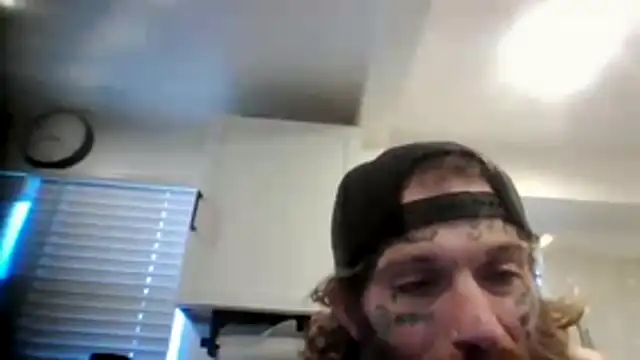 AmerikanDadd317 online show from March 2026 01:22:02 PM