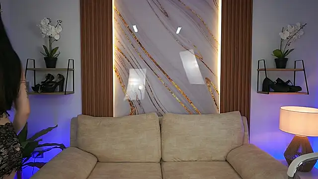 Snapshot of SaharaKramer chatting on September 2025 05:57:02 PM SaharaKramer online show from September 2025 05:57:02 PM