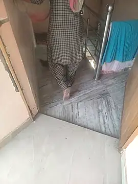 indian couple4 online show from November 2025 03:28:01 AM