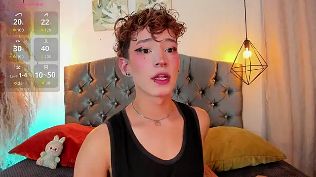 iiangel  online show from October 2025 03:20:02 AM