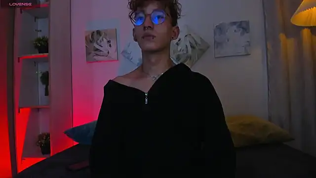 iiangel  online show from November 2025 02:28:02 AM