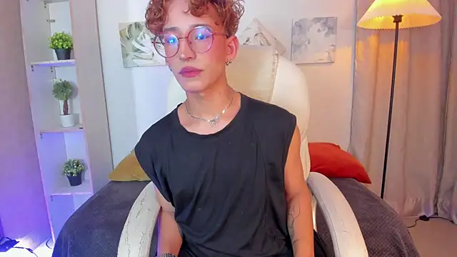 iiangel  online show from December 2025 03:16:02 AM