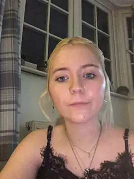 Blondie Sofia Essexbabe online show from March 2025 12:48:02 AM