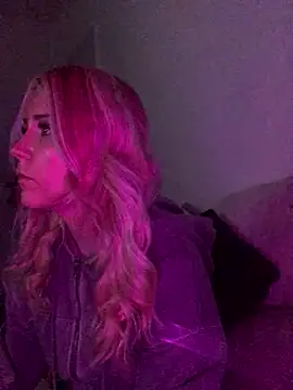 Blondie Sofia Essexbabe online show from January 2026 12:25:02 AM